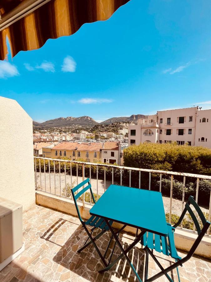 LA RADE - Centre Ville - Balcon - Clim - Neuf Cassis Esterno foto